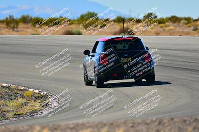 media/Oct-18-2025-Extreme Speed (Sat) [[d6d7e1fef1]]/Group 5/Session 3 (Turn 1)/